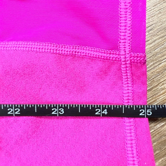 ATHLETA Electric Fuchsia Dobby Action Crop Legging Sz M Pull-On Athletic - Picture 4 of 14